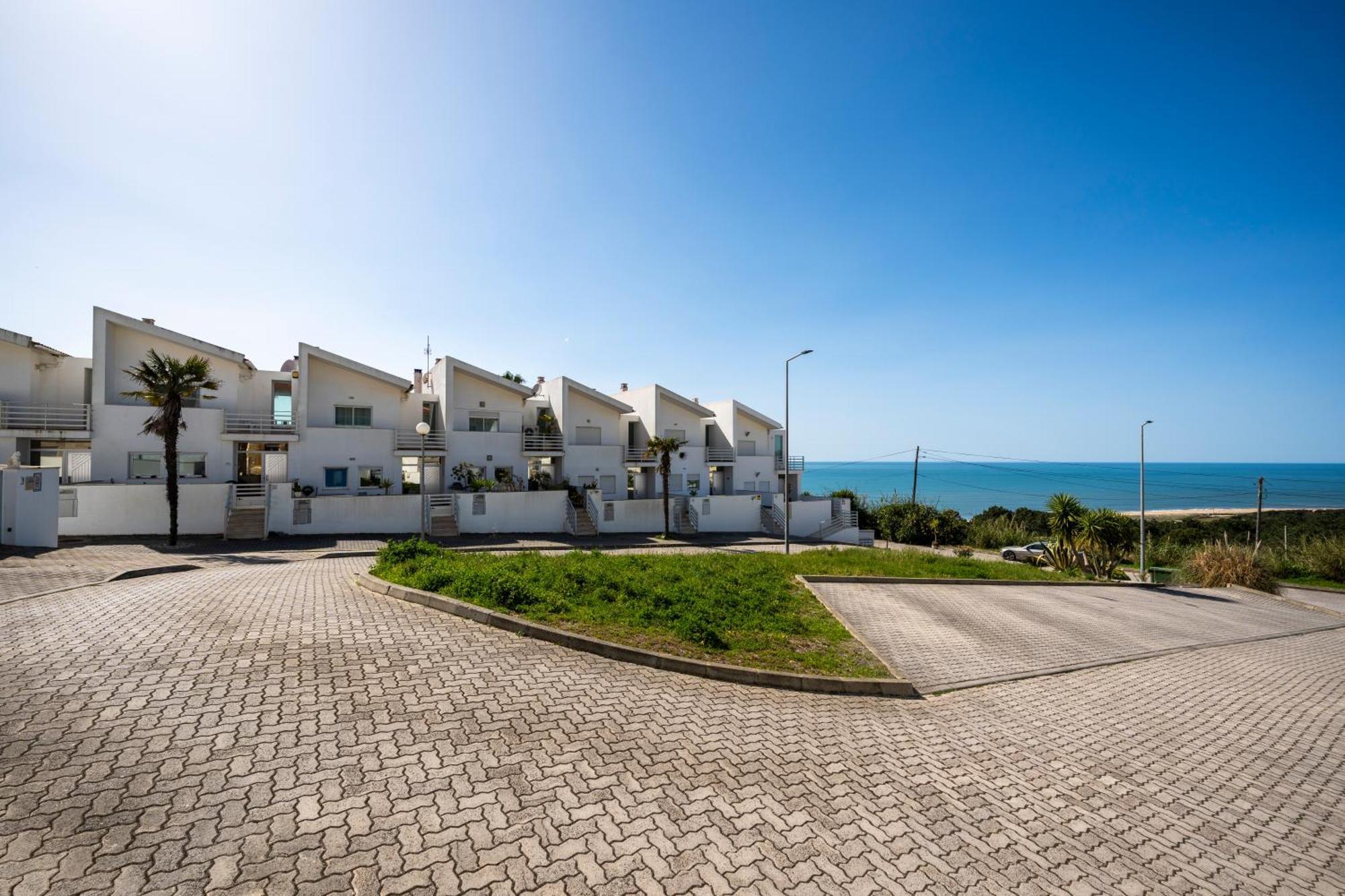Nativo Big Wave Front Row 2Br Nazare Villa ภายนอก รูปภาพ